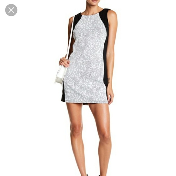 Papillon Floral Tank Dress - Picture 2 of 5